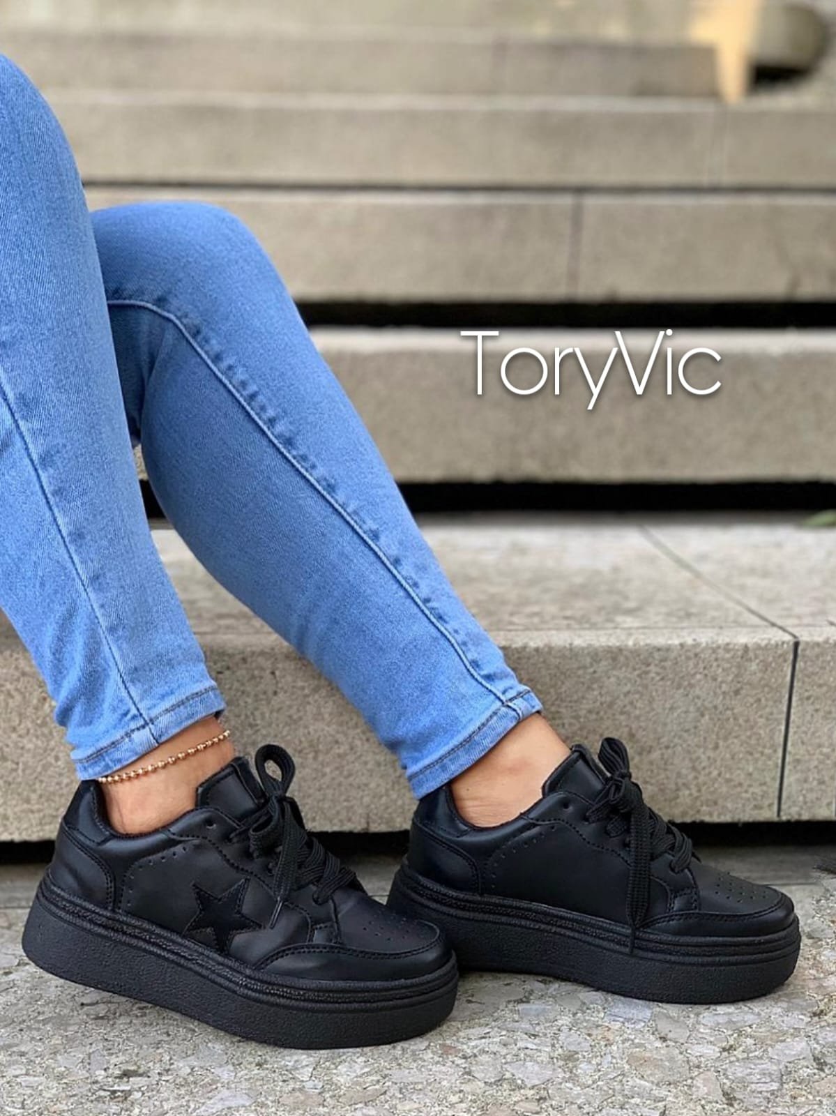 tenis, zapatos y botines para mujer toryvic. Star todo negro 4