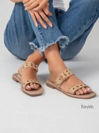 Sandalias cómodas y elegantes para mujer, perfectas para cualquier ocasión. Ya sea para un día de playa o una noche de gala, estas sandalias son ideales Adhara arena